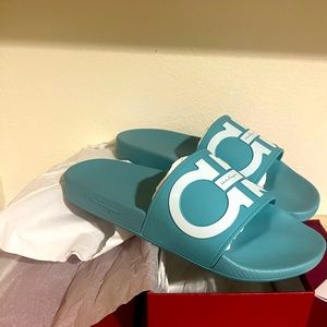 FERRAGAMO MENS SLIDE SANDALS